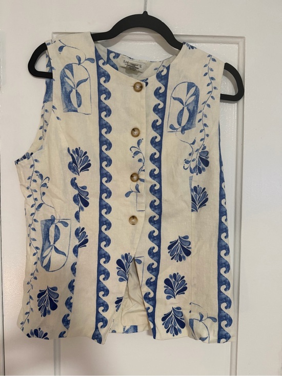 Rachel Zoe Dresses & Skirts - Rachel Zoe Cream and Blue Floral Linen Blend Set Size L